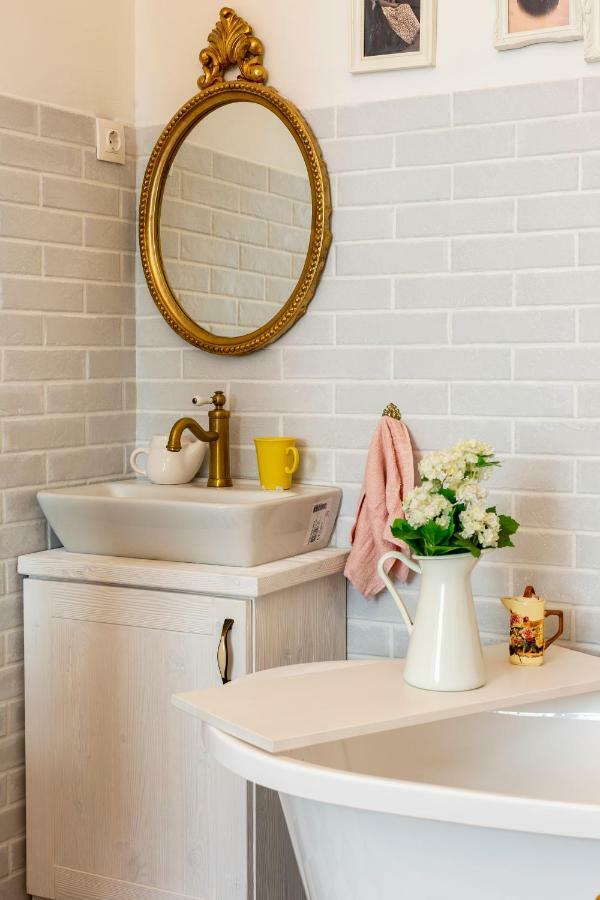 Vintage In The Center Appartement Boedapest